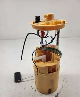 BMW X5 E70 In-tank fuel pump 7164315