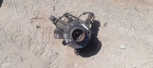 Renault Scenic III - Grand scenic III Front wheel hub 479100004R