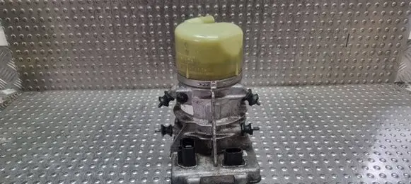 Volvo XC60 Power steering pump S27698633 31387595