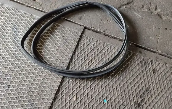Renault Koleos II Rubber seal loading door braknumeruczci
