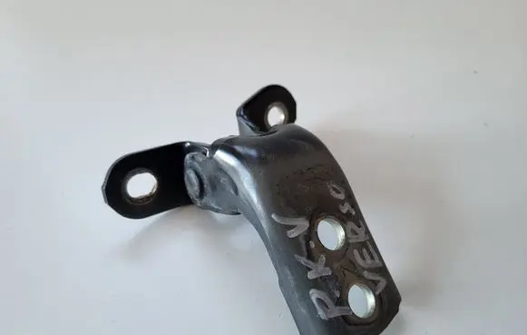 Toyota Verso Front door upper hinge