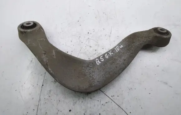Rear upper control arm/wishbone