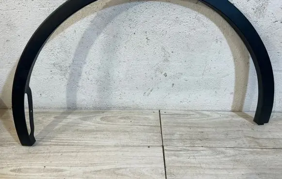 Tesla Model Y Fender trim (molding)