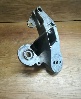 Audi A6 S6 C6 4F Engine mounting bracket 4F0199351S