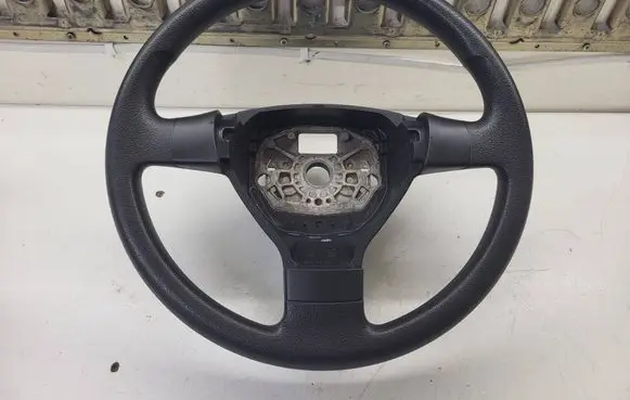 Volkswagen Caddy Steering wheel 1T0419091L 608796500A 2009105