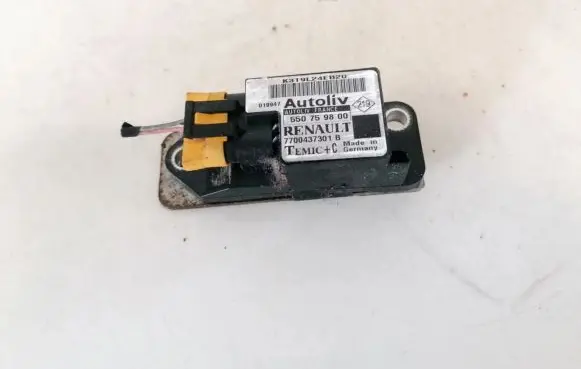 Renault Scenic I Airbag deployment crash/impact sensor 7700437301b 550759800