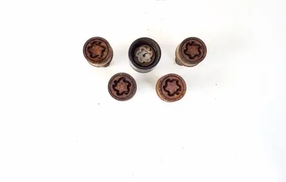 Mercedes-Benz E W212 Nuts/bolts B66470155