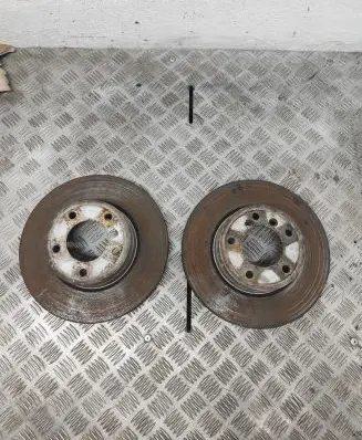 BMW 5 E60 E61 Front brake disc