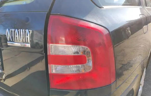 Skoda Octavia Mk2 (1Z) Rear/tail lights