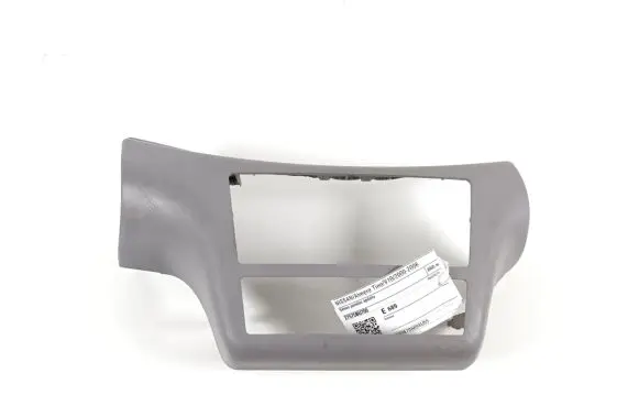 Nissan Almera Tino Panel trim 27575BU700