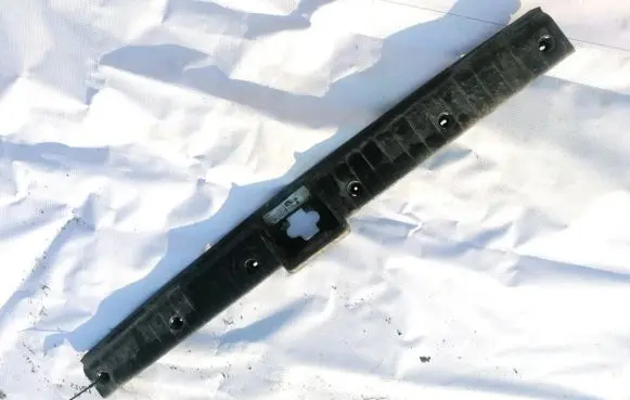 Mercedes-Benz ML W163 Other trunk/boot trim element A1636940033