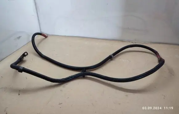 BMW 7 F01 F02 F03 F04 Positive cable (battery) 7800164