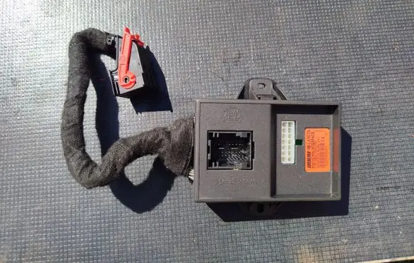 Alfa Romeo 147 Alarm control unit/module V31575 6121078730017