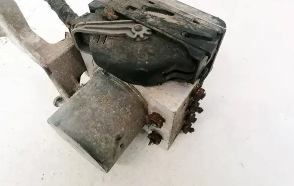 Mazda 6 ABS Pump GJ6E437AC 437-0061