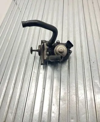 BMW 4 F32 F33 EGR valve 8594492 73789110 170425ES