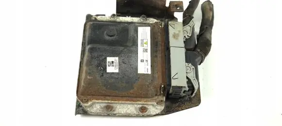 Opel Zafira B Engine control unit/module ECU 55590118
