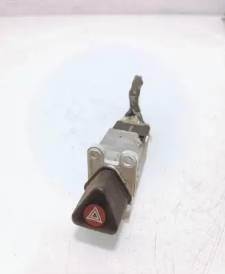 Subaru Legacy Hazard light switch 
