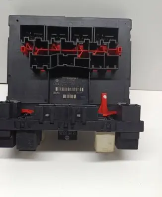 Volkswagen PASSAT B6 Comfort/convenience module 3C0937049D 28022871