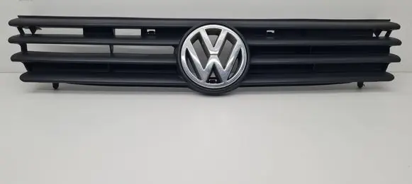 Volkswagen PASSAT B4 Front grill 3A0853653B