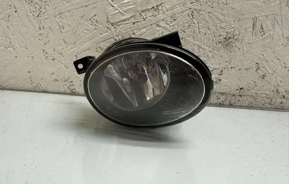 Volkswagen Golf VI Front fog light 16861502