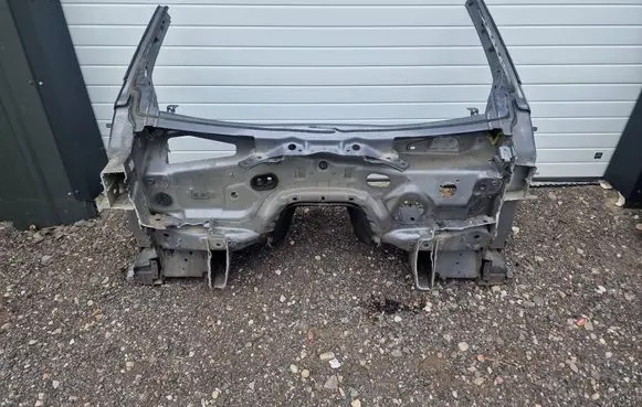 Land Rover Range Rover Velar Partition between cabin 
