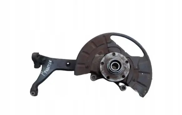 Volkswagen Phaeton Front wheel hub spindle knuckle 3D0407258