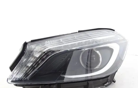 Mercedes-Benz A W176 Headlight/headlamp A1769065100