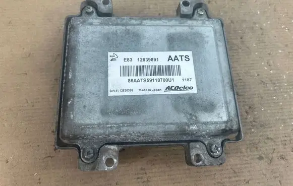 Opel Insignia A Engine control unit/module 12639891 12636386 86AATS59118700U1