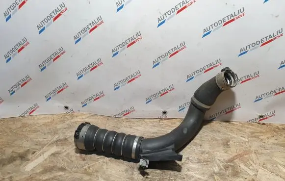 BMW 2 F45 Intercooler hose/pipe 8616212 13718616212