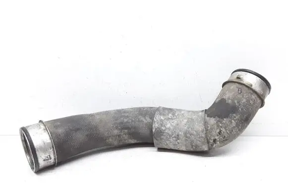 Mercedes-Benz E W211 Intercooler hose/pipe A2115282082
