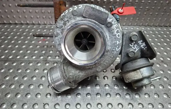 Iveco Daily 30.8 - 9 Turbo S27639354 4933554300