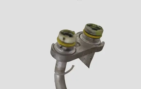 Volvo V60 Air conditioning (A/C) pipe/hose