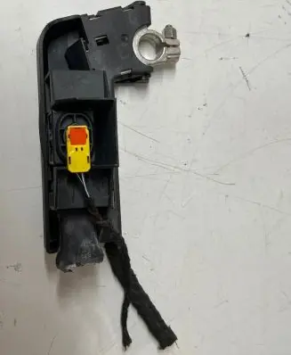 Audi A8 S8 D4 4H Positive cable (battery) 4F0915519