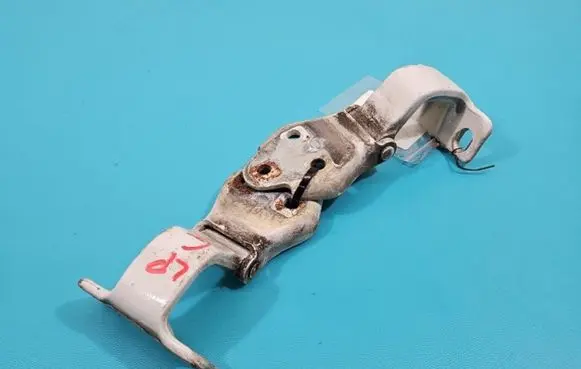 Iveco Daily 6th gen Front door hinge set IMPRK1412040