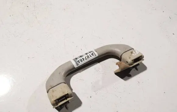 Volkswagen Golf III Front interior roof grab handle