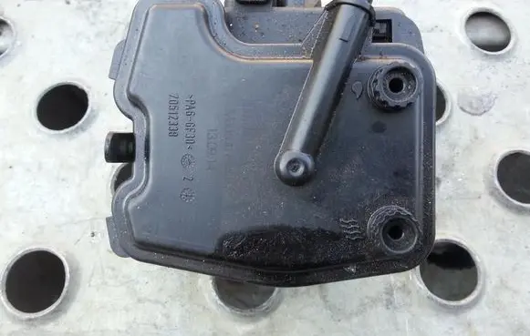 Ford Focus LP gas injectors rail housing 