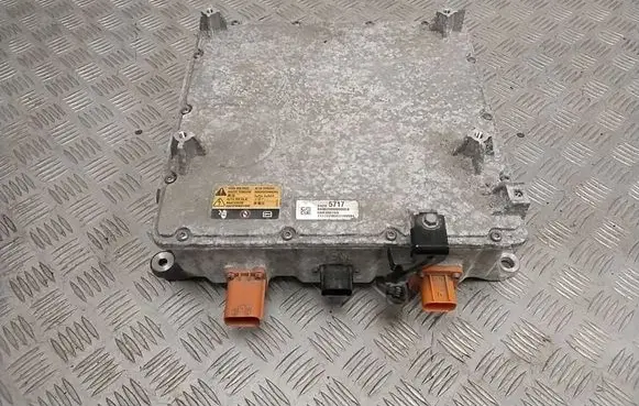 Chevrolet Bolt Voltage converter inverter 24285717