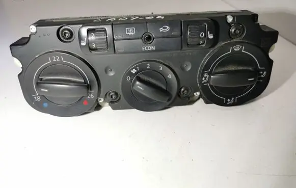 Volkswagen Caddy Climate control unit
