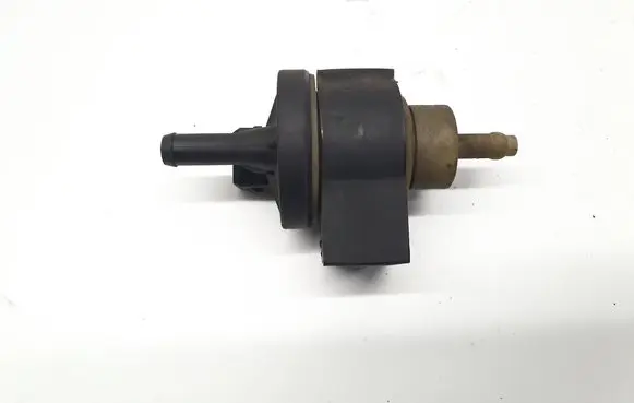Chevrolet Epica Fuel tank valve 96408211