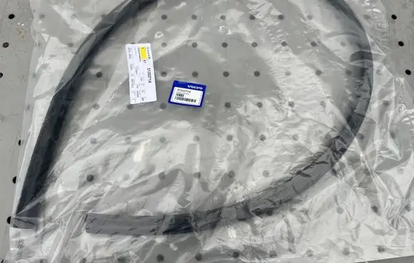 Volvo XC90 Engine compartment rubber 31352714