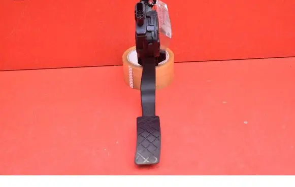 Audi A6 Allroad C6 Accelerator throttle pedal 8K1723523