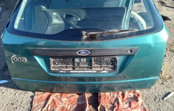 Ford Focus Back/rear loading door 