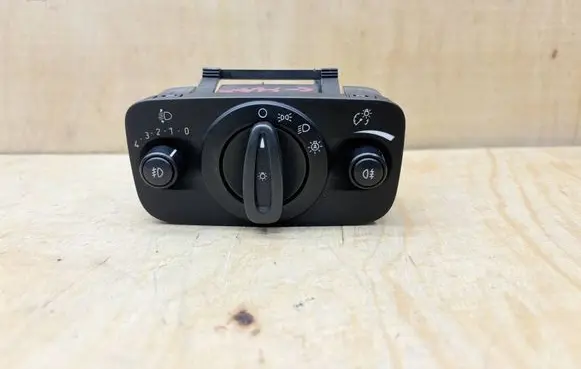 Ford C-MAX II Light switch 10099412 AV6T13A024CC