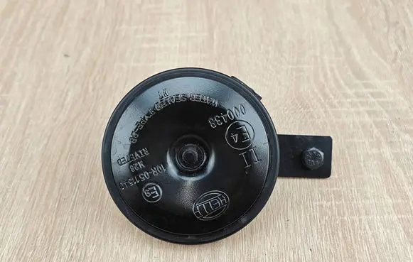 Volkswagen Amarok II Horn signal 10R0511540