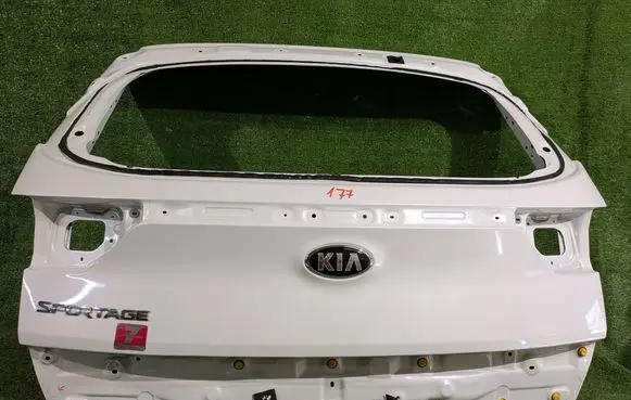 KIA Sportage Truck tailgate 