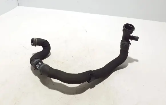 Audi A6 S6 C8 4K Engine coolant pipe/hose 4K0121140R