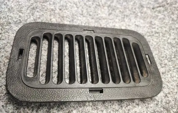 Renault Trafic III (X82) Rear air vent grill 798700003R MP6459