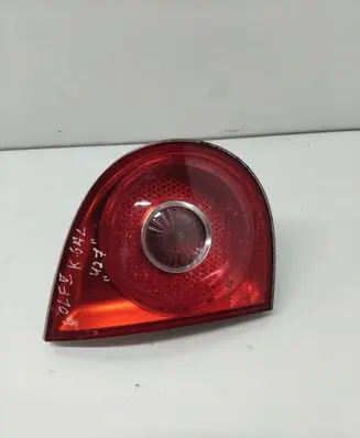 Volkswagen Golf V Tailgate rear/tail lights 1K6945093E 00000483 028500102B