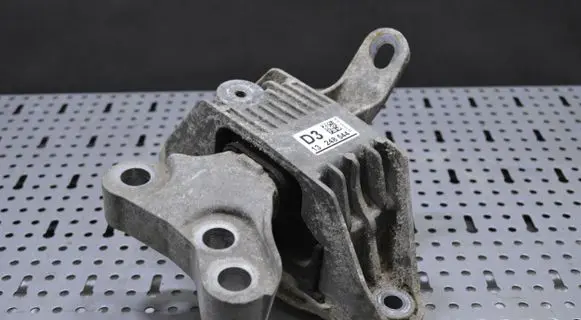Opel Zafira C Engine mount vacuum valve 13248544