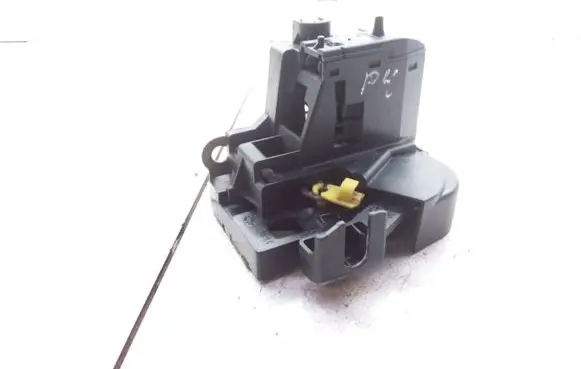 Renault Megane I Front door lock
